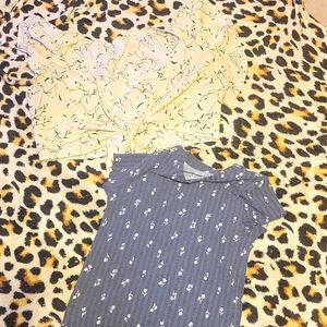 2 floral pattern crop tops